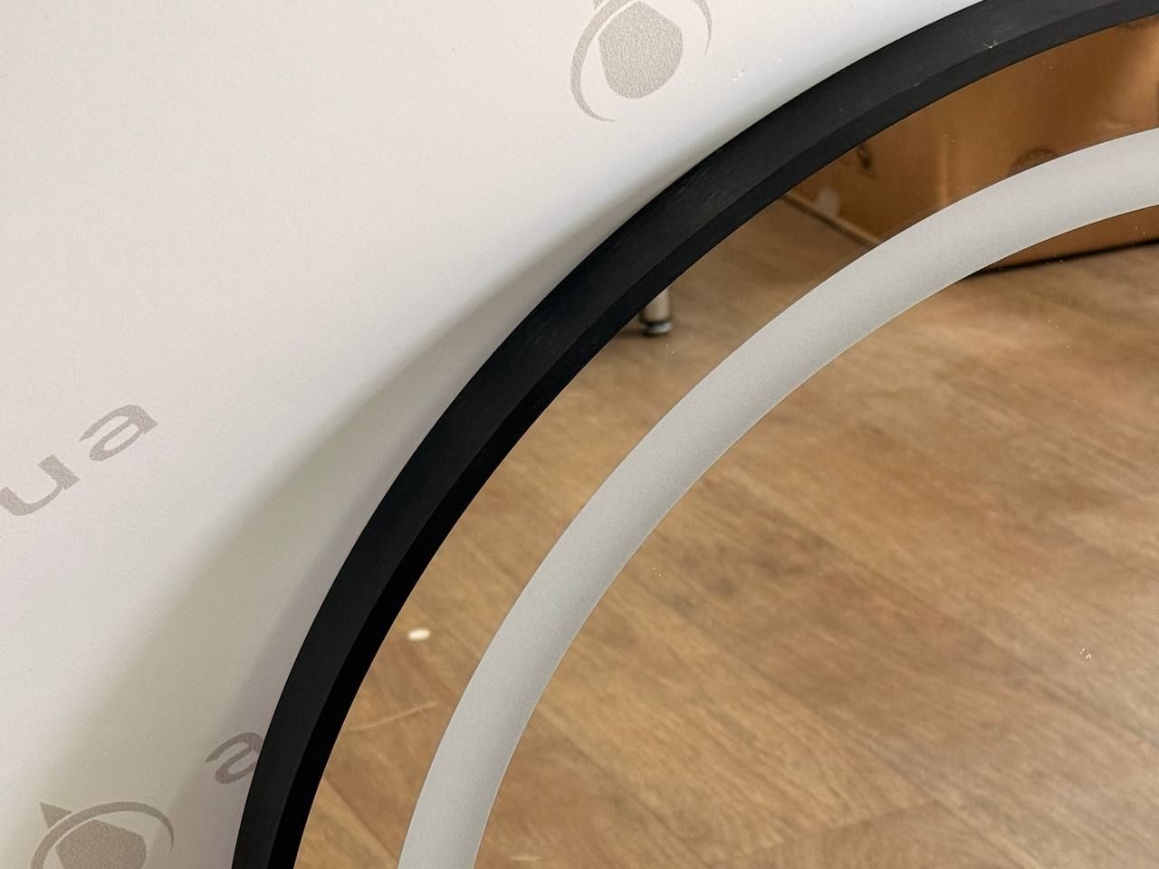 Дзеркало LED підсвіткою 2045 (6060) круг Black KRAFT