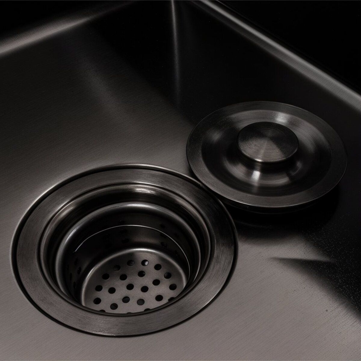 Мийка кухонна Handmade СМ 7850 L (3.0\0.8) Ліва PVD Black VALESO