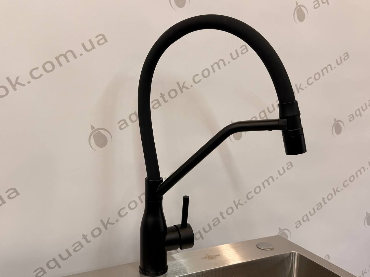 Змішувач для кухні KRF-3025 магнітне кріплення Black KRAFT