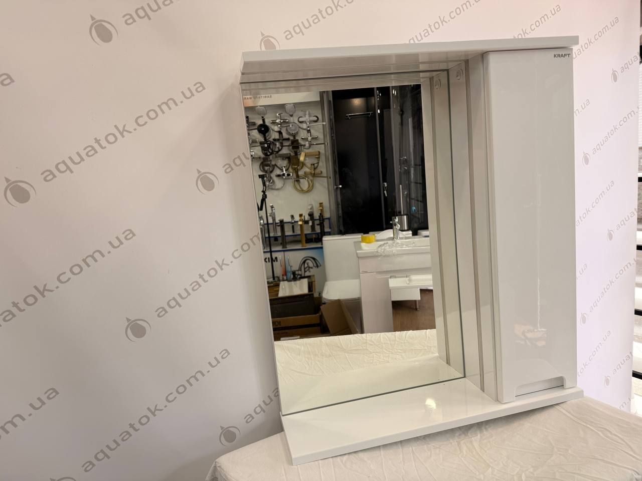 Дзеркальна шафа Татра Дз1п-60 права LED2 KRAFT